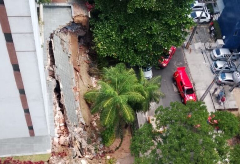 Desabamento de Marquise em Edifício no Espinheiro: Incidente Sem Feridos