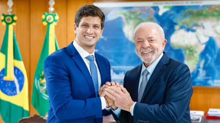 Reunião entre Lula e João Campos: Fortalecendo Alianças em Pernambuco Reunião entre Lula e João Campos: Fortalecendo Alianças em Pernambuco