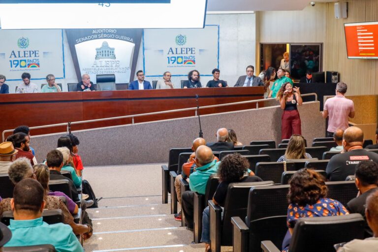 Audiência na Alepe Discute Tarifa Zero no Transporte Público Estadual Audiência na Alepe Discute Tarifa Zero no Transporte Público Estadual