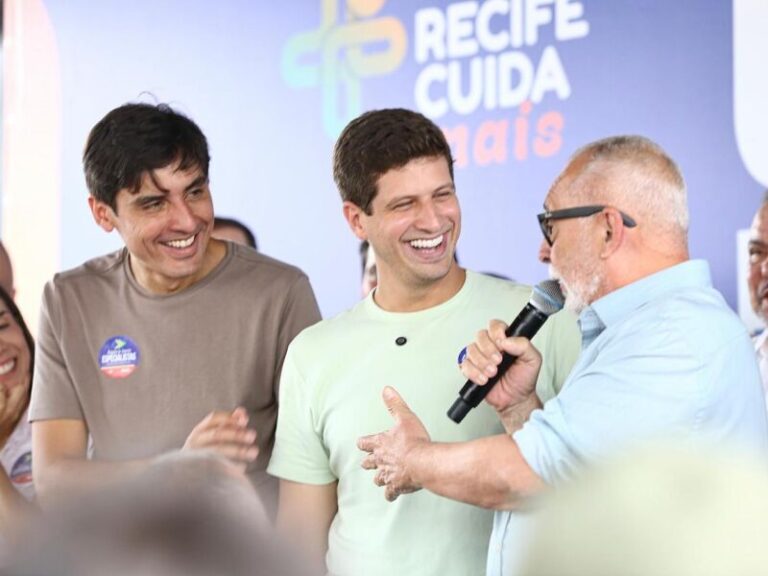 Carlos Costa se Junta a João Campos em Lançamento de UPA-E no Recife