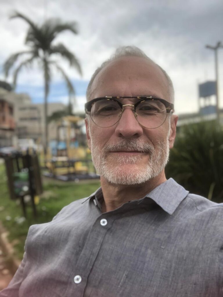 Dr. Flavio Amorim Assume Secretaria de Saúde em Jundiaí com Foco na Eficiência Dr. Flavio Amorim Assume Secretaria de Saúde em Jundiaí com Foco na Eficiência