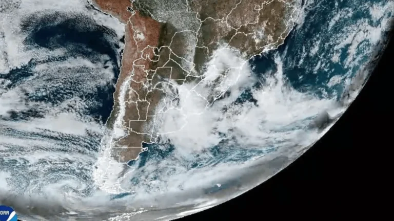 Ciclone Bomba no Estado de São Paulo: Regiões em Alerta para Ventos Fortes e Riscos