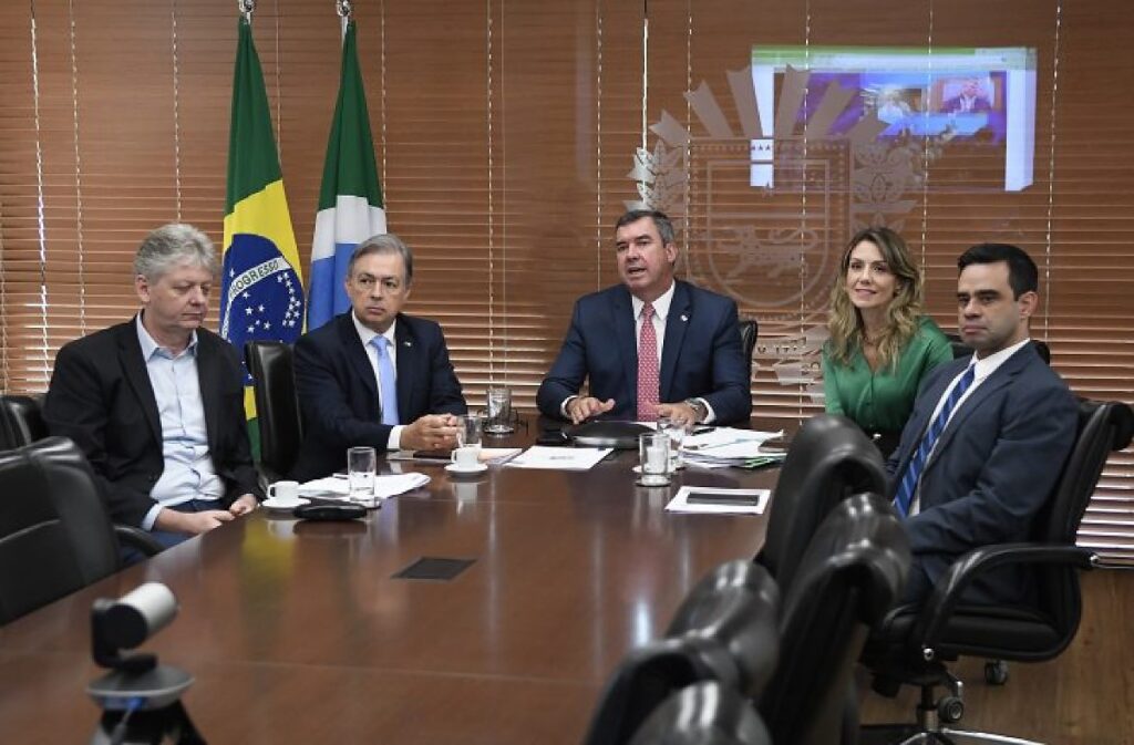 Codesul Transfere Presidência ao Paraná e Estabelece Agenda de Projetos até 2040 Codesul Transfere Presidência ao Paraná e Estabelece Agenda de Projetos até 2040