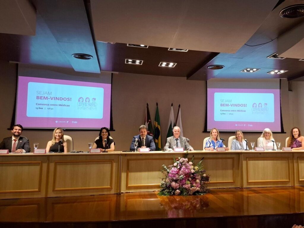 CRM-PR Lança Manual do Botão do Pânico e Protocolo BASTA para Combater Violência