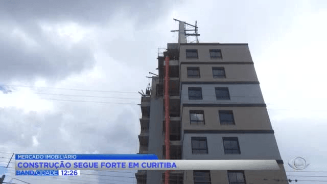 Construção Civil em Curitiba: Resistência e Crescimento em Meio aos Juros Elevados Construção Civil em Curitiba: Resistência e Crescimento em Meio aos Juros Elevados