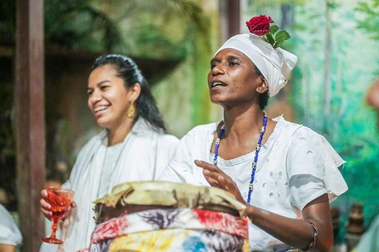 Oficinas de Tambores Afro-Brasileiros em Belém: Um Novo Espaço para Mulheres Oficinas de Tambores Afro-Brasileiros em Belém: Um Novo Espaço para Mulheres