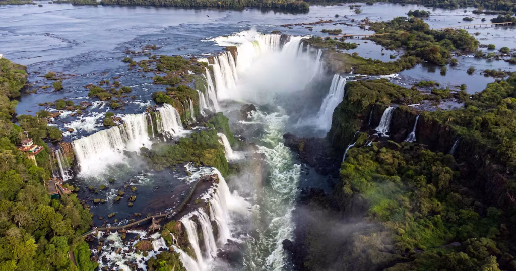 Os Destaques do Prêmio O Melhor do Turismo Brasileiro: Conheça os Finalistas
