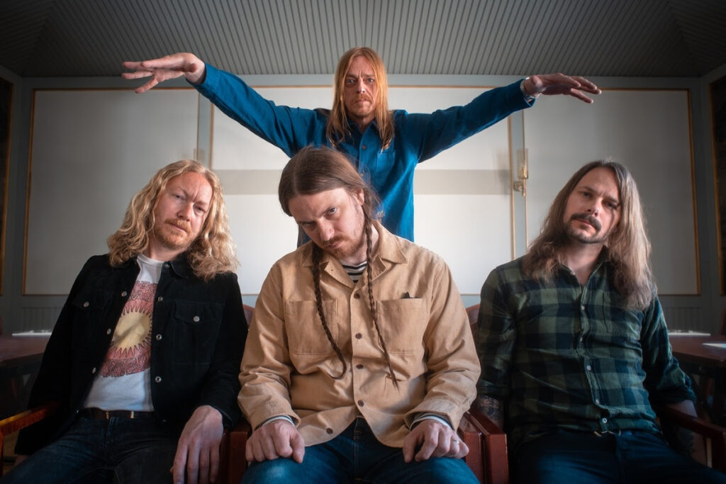 Atrações Musicais Imperdíveis em Curitiba: Agenda de Shows para Maio de 2026