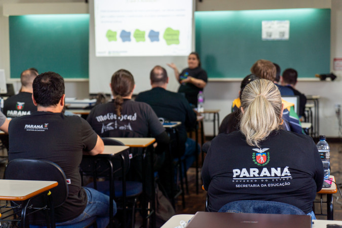 Governo do Paraná Forma Embaixadores da Programação para Revolucionar o Ensino de Tecnologia Governo do Paraná Forma Embaixadores da Programação para Revolucionar o Ensino de Tecnologia