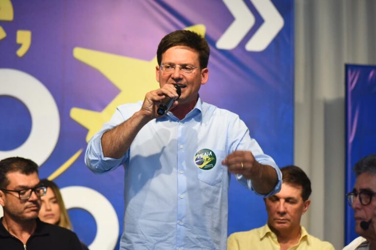 João Roma Lamenta a Morte de Capitão da PM e Critica Legado de Violência na Bahia João Roma Lamenta a Morte de Capitão da PM e Critica Legado de Violência na Bahia
