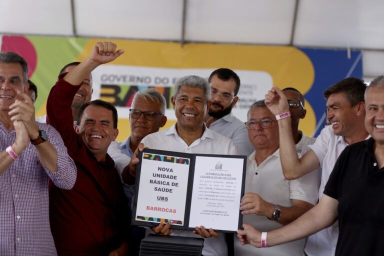 R$ 55 Milhões em Investimentos Transformam Saúde e Educação em Barrocas R$ 55 Milhões em Investimentos Transformam Saúde e Educação em Barrocas
