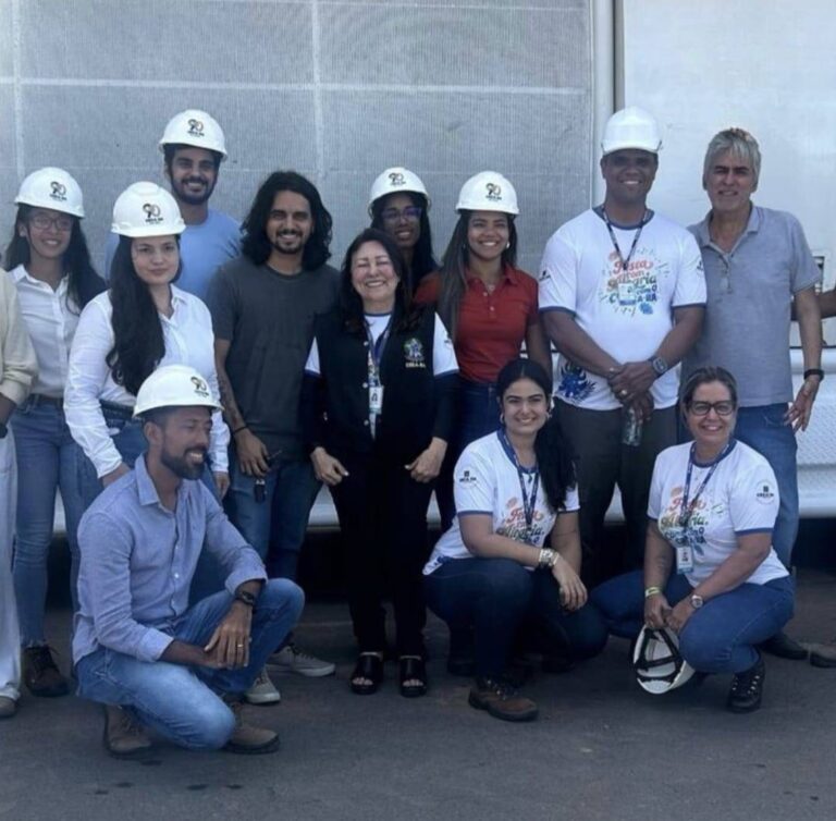 Inovação no Carnaval: CREA-BA Visita Trio-Elétrico ‘Contêiner’ de Juan e Ravena