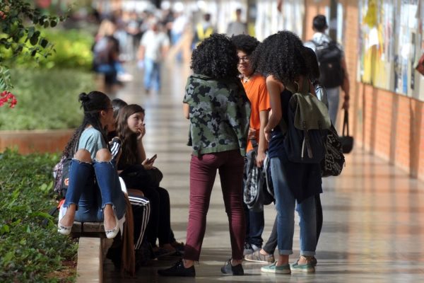 Nova Lei na Bahia Garante Devolução de Taxas de Matrícula para Desistências Nova Lei na Bahia Garante Devolução de Taxas de Matrícula para Desistências