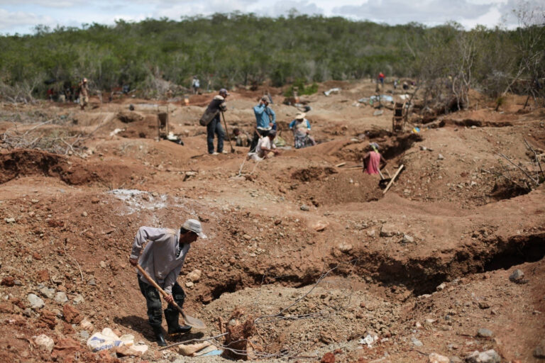 Bahia: Justiça Retoma Negócio Bilionário de Ouro entre Chineses e Canadenses
