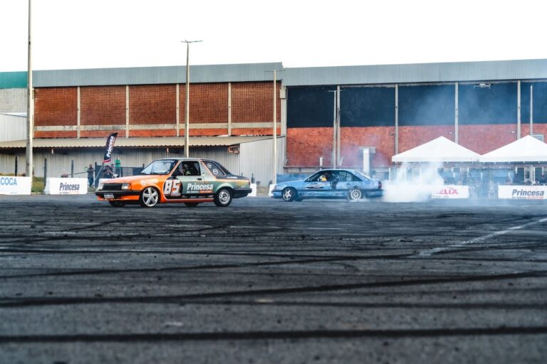 Princesa Motor Show: Atrações Imperdíveis com Carros Antigos e Drift em Lauro de Freitas
