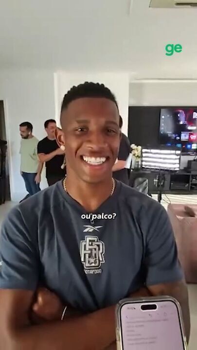 Danilo Revela Seus Conhecimentos Sobre a Bahia em Desafio Divertido Danilo Revela Seus Conhecimentos Sobre a Bahia em Desafio Divertido