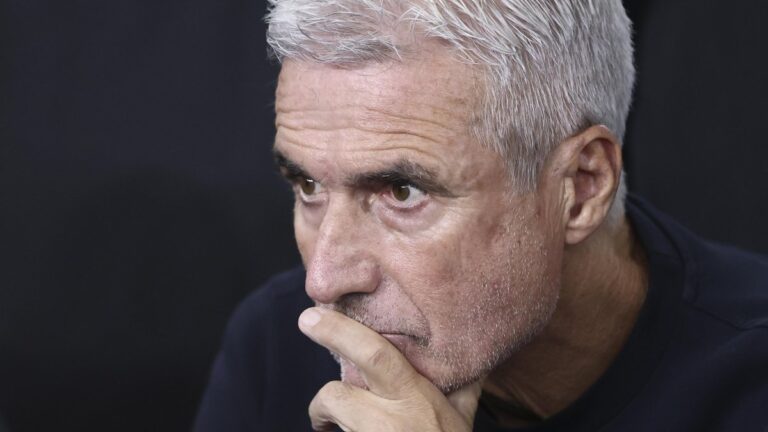 Desafios Cruciais de Luís Castro no Grêmio Até a Copa do Mundo
