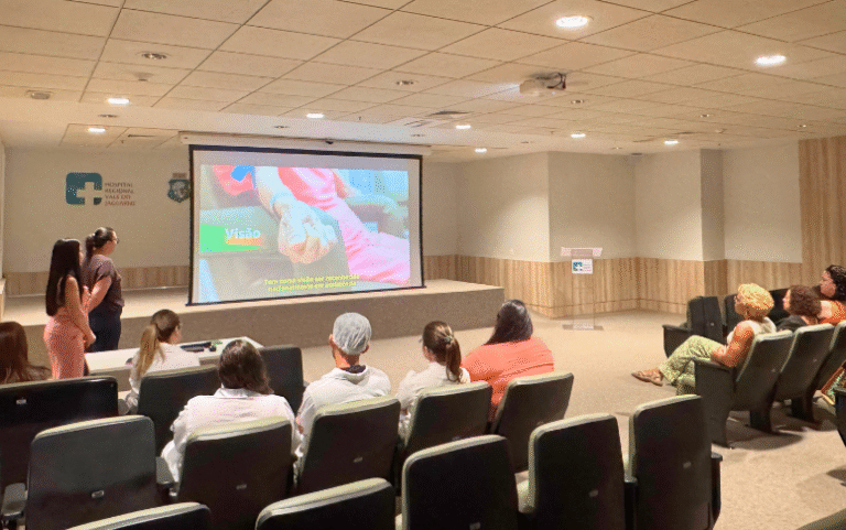 Modelo Humanizado de Internação Psiquiátrica: HRVJ Recebe Gestores da Bahia em Troca de Experiências
