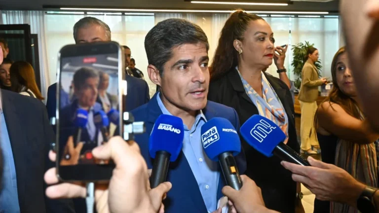 ACM Neto Propõe Turismo como Motor de Crescimento Econômico e Geração de Empregos na Bahia ACM Neto Propõe Turismo como Motor de Crescimento Econômico e Geração de Empregos na Bahia