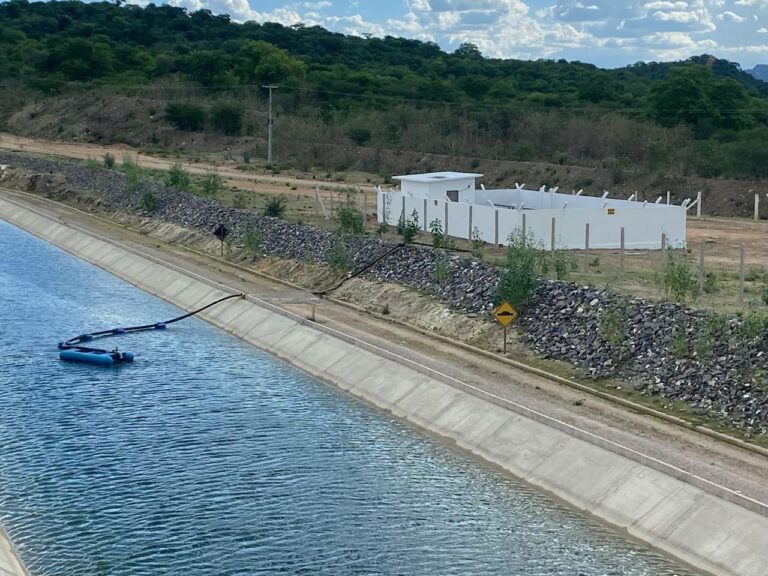 Pernambuco recebe R$ 105 milhões do Novo PAC para melhorar abastecimento de água rural Pernambuco recebe R$ 105 milhões do Novo PAC para melhorar abastecimento de água rural