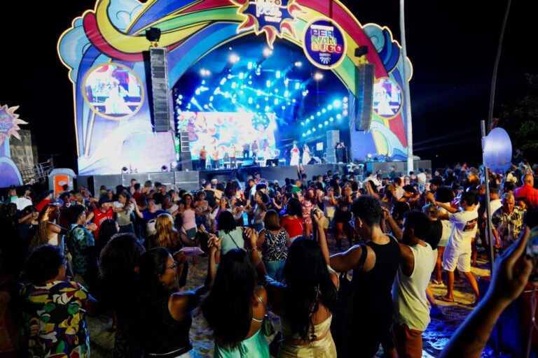Festival Pernambuco Meu País Verão Brilha na Segunda Noite em Itamaracá