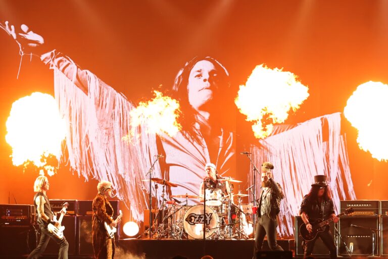 Grammy Awards 2026: Homenagens a Ozzy Osbourne e Roberta Flack Marcam Cerimônia