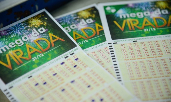 Mega-Sena Acumula e Prêmio Pode Chegar a R$ 130 Milhões Mega-Sena Acumula e Prêmio Pode Chegar a R$ 130 Milhões