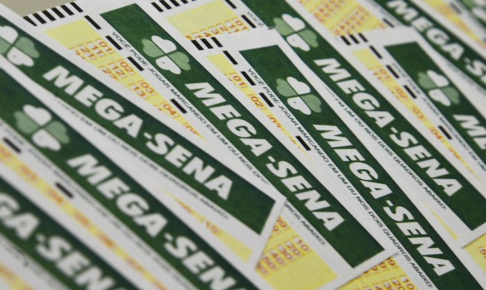 Mega-Sena: Prêmio Acumulado de R$ 13 Milhões em Sorteio de Terça-Feira Mega-Sena: Prêmio Acumulado de R$ 13 Milhões em Sorteio de Terça-Feira