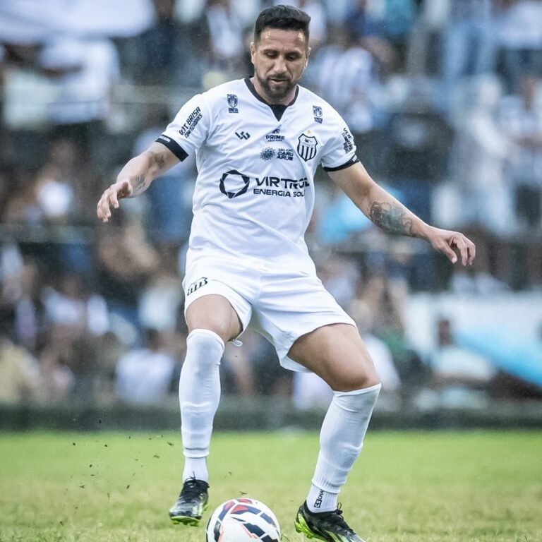 Central Pode Ficar Sem Luiz Paulo Contra o ABC Devido a Lesão no Joelho Central Pode Ficar Sem Luiz Paulo Contra o ABC Devido a Lesão no Joelho