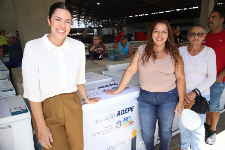 Governo de Pernambuco Destina R$ 423 Mil para Equipamentos que Impulsionarão o Comércio em Santa Cru