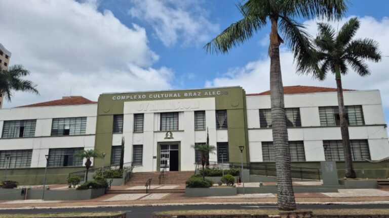 Marília se Destaca no Consumo Cultural em São Paulo: Um Reflexo de Transformação Social
