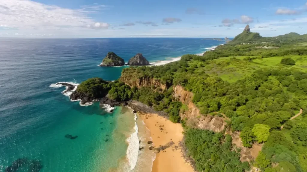 Fernando de Noronha: Praia Pernambucana entre as 4 Mais Belas do Mundo Fernando de Noronha: Praia Pernambucana entre as 4 Mais Belas do Mundo