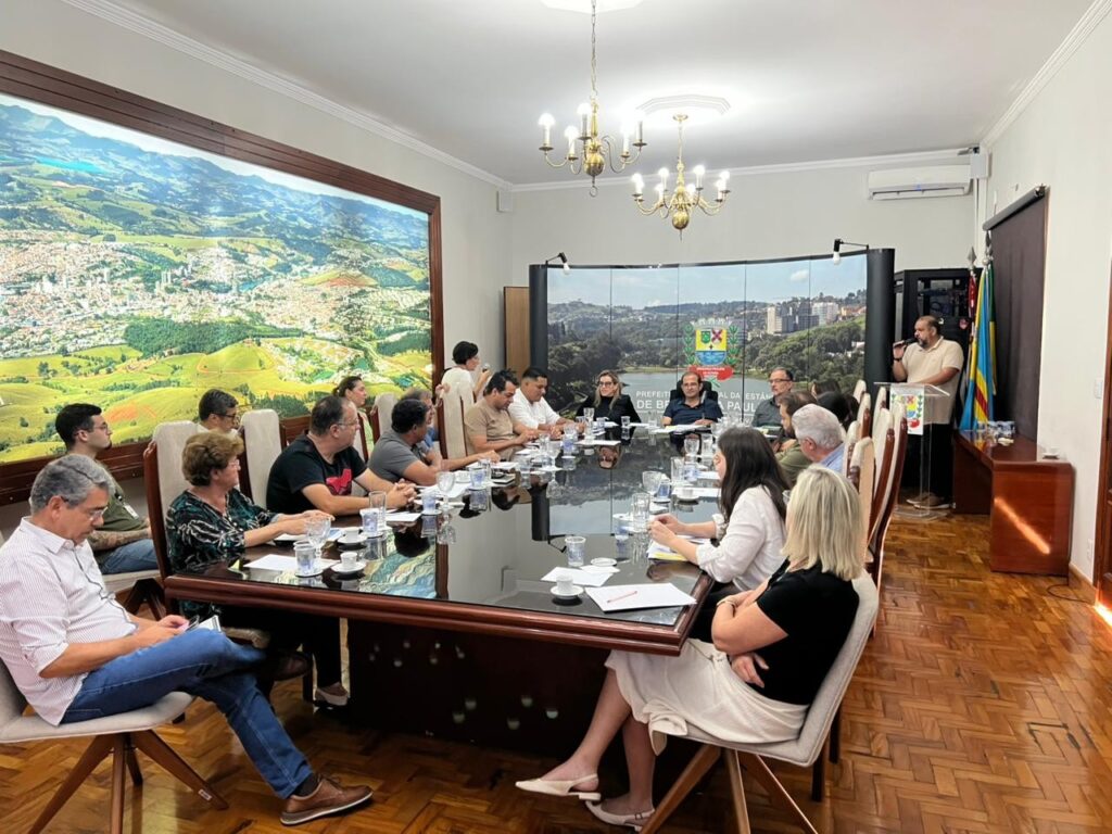 Bragança Paulista Adota Nova Política de Gestão de Resíduos Sólidos em 2025