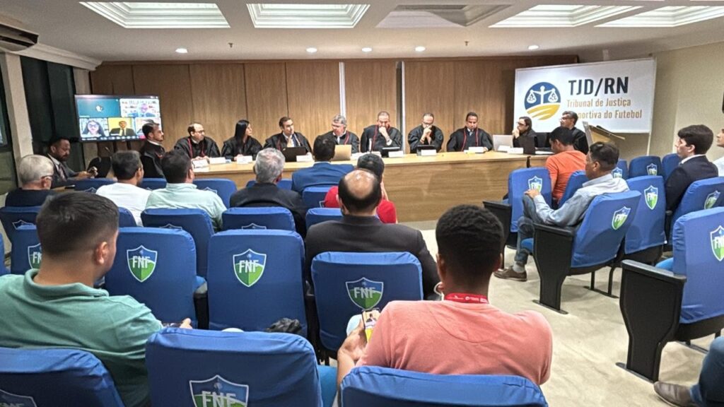 América-RN Reverte Punição na Justiça e Assume a Liderança do Campeonato Potiguar América-RN Reverte Punição na Justiça e Assume a Liderança do Campeonato Potiguar