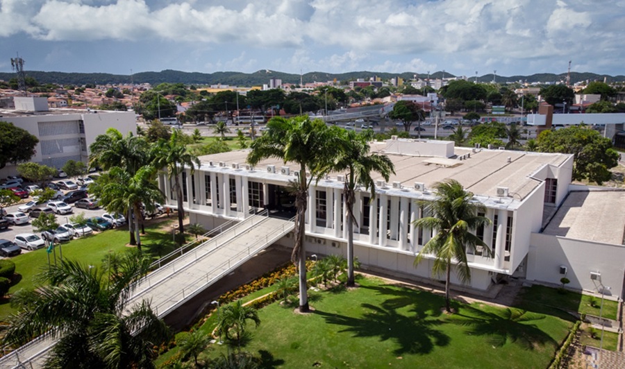 Governo do RN Lança Política Salarial Permanente para Servidores Públicos Governo do RN Lança Política Salarial Permanente para Servidores Públicos