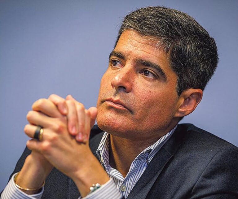 ACM Neto Lança Candidatura ao Governo da Bahia em 2026: Uma Nova Virada Após 2022 ACM Neto Lança Candidatura ao Governo da Bahia em 2026: Uma Nova Virada Após 2022