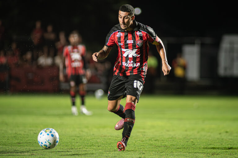 Barcelona x Vitória: Onde Assistir e Prováveis Escalações no Campeonato Baiano