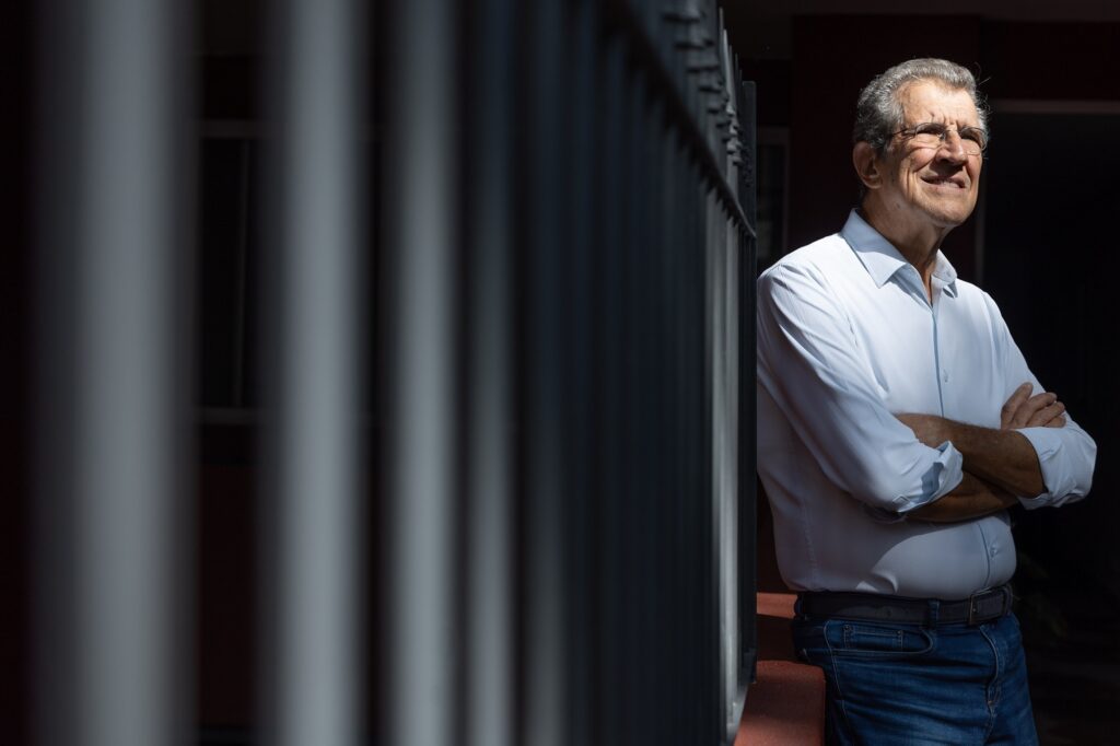 Prêmio Faz Diferença 2025: Carlos Monteiro, Referência na Saúde, é Reconhecido