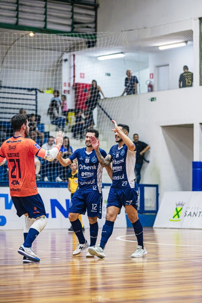 Tubarão Conquista Primeira Vitória na LNF ao Derrotar o Santo André