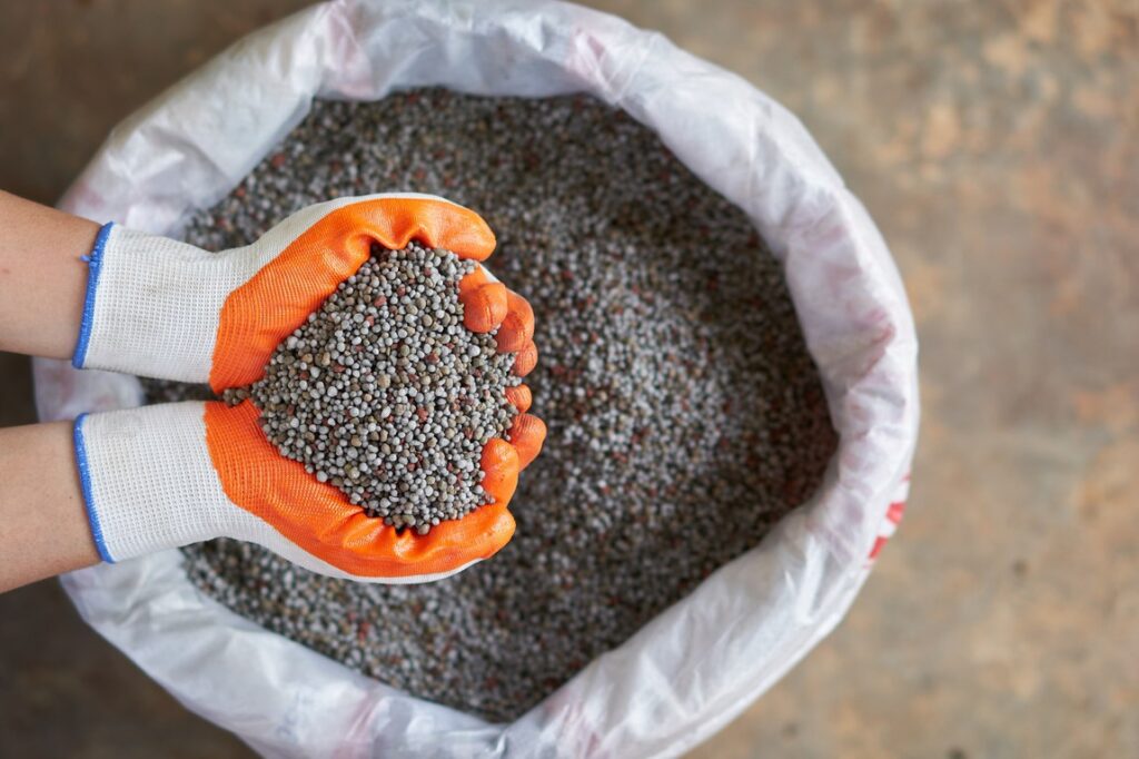 Recorde nas Importações de Fertilizantes Impulsiona Agronegócio Brasileiro em 2025
