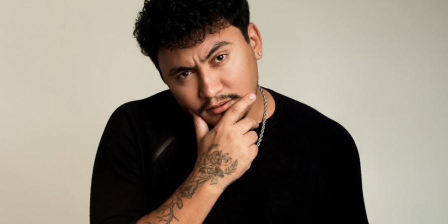 Israel Costa Lança Single ‘Dores nas Costas’: Uma Nova Fase na Música Independente Israel Costa Lança Single 'Dores nas Costas': Uma Nova Fase na Música Independente