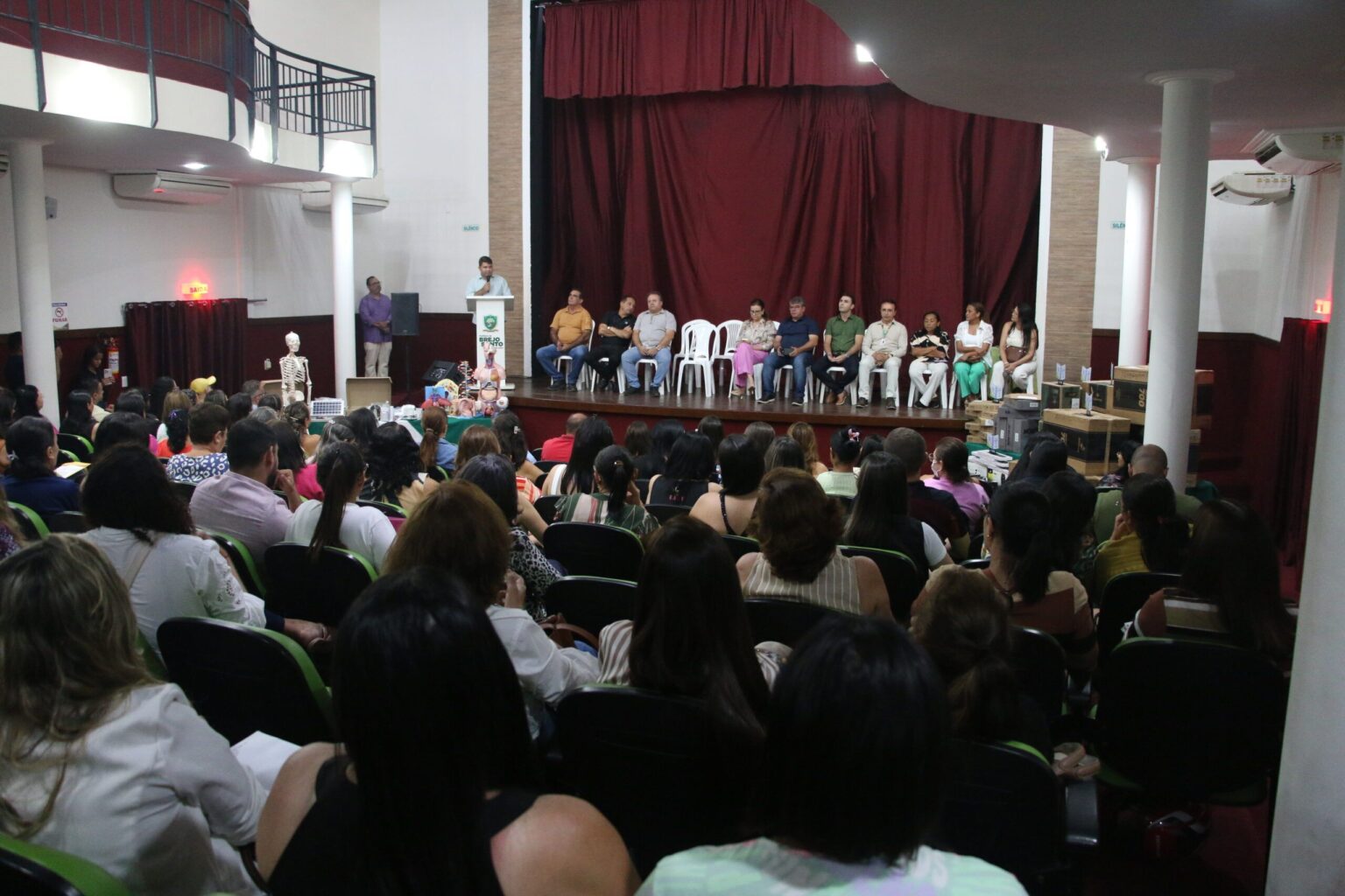 Brejo Santo Celebra o II Encontro de Gestores Educacionais no Dia Mundial da Educação Brejo Santo Celebra o II Encontro de Gestores Educacionais no Dia Mundial da Educação