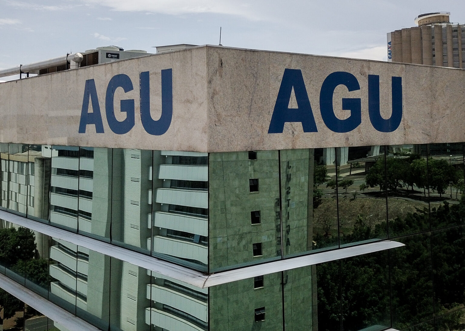 AGU Expande Auxílio-Saúde para Cobrir Custos com Academias e Despesas Médicas de Sogros AGU Expande Auxílio-Saúde para Cobrir Custos com Academias e Despesas Médicas de Sogros