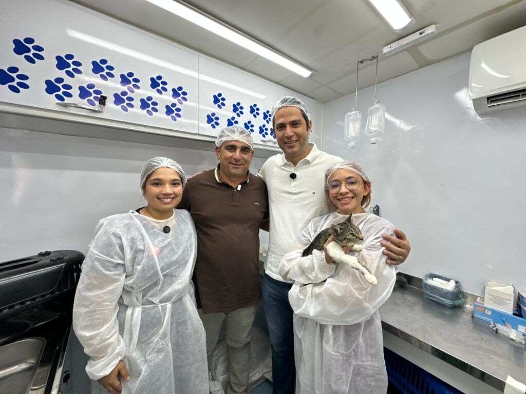 Castramóvel Bate Recorde de Castrações no Piauí: 446 Procedimentos em Abril Castramóvel Bate Recorde de Castrações no Piauí: 446 Procedimentos em Abril