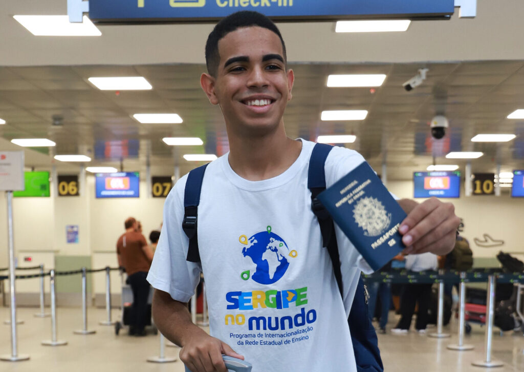 ‘Sergipe no Mundo’: Um Passo Importante para a Internacionalização da Educação Pública ‘Sergipe no Mundo’: Um Passo Importante para a Internacionalização da Educação Pública
