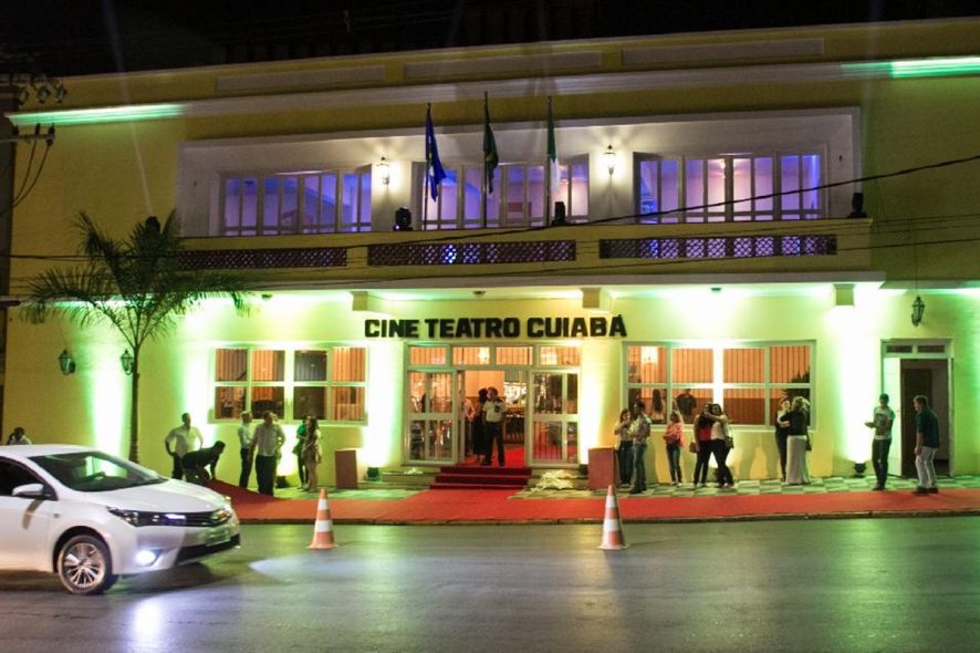Cine Teatro Cuiabá: 50 Mil Espectadores e 300 Eventos em 2025 Cine Teatro Cuiabá: 50 Mil Espectadores e 300 Eventos em 2025