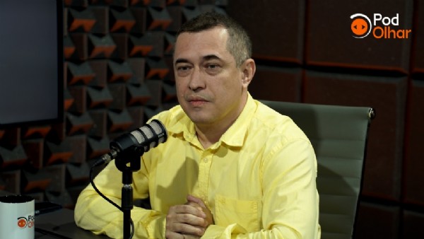 Cuiabá Libera 1/3 de Férias para 4 Mil Professores e Injetará R$ 11 Milhões na Economia Cuiabá Libera 1/3 de Férias para 4 Mil Professores e Injetará R$ 11 Milhões na Economia