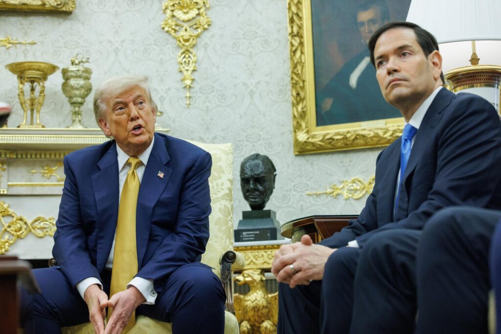 Trump e as Novas Políticas de Vistos: Um Olhar Crítico sobre seu Segundo Mandato Trump e as Novas Políticas de Vistos: Um Olhar Crítico sobre seu Segundo Mandato