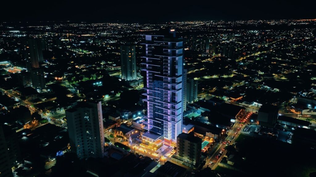 Crescimento do Mercado Imobiliário de Alto Padrão: VGV de R$ 30 Bi em 2025 Crescimento do Mercado Imobiliário de Alto Padrão: VGV de R$ 30 Bi em 2025