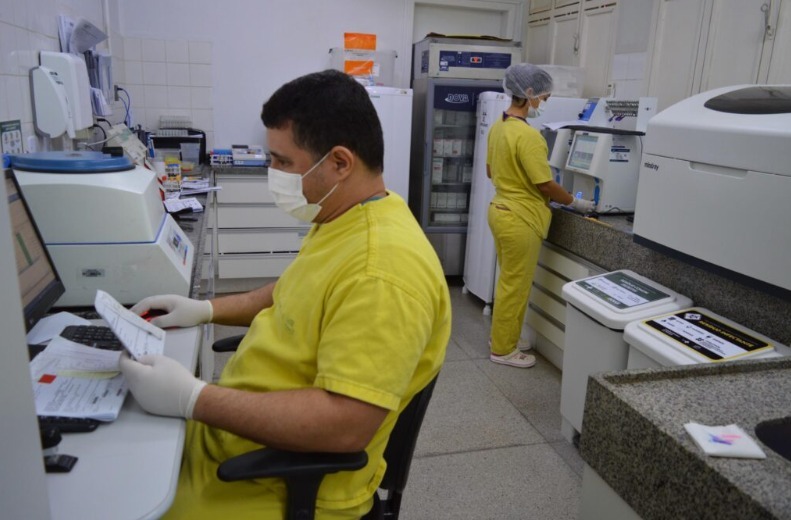 Goiás Recebe Selo Máximo de Qualidade em Laboratórios Públicos: Um Marco na Saúde Goiás Recebe Selo Máximo de Qualidade em Laboratórios Públicos: Um Marco na Saúde